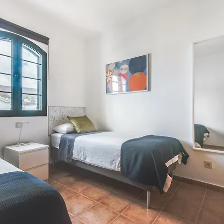 Home2book Residencial Candelarias 3 *